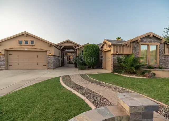Property at 452 E Mead Dr, Chandler, AZ, 85249, 5 beds, 2.5 baths, [object Object]