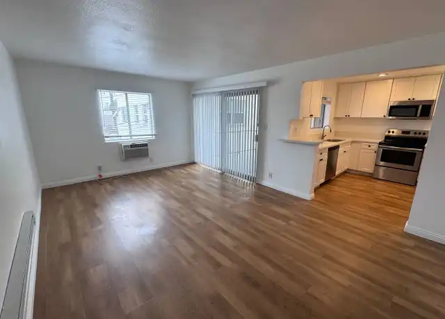 Property at 1518 3rd St Unit 25, Long Beach, CA, 90802, 1 bed, 1 bath, [object Object]