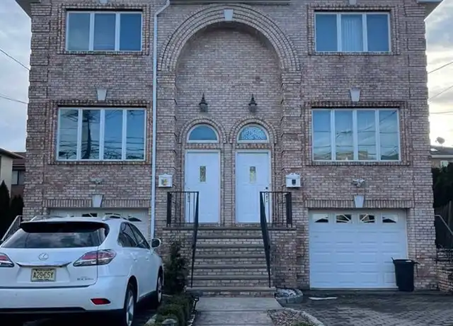 Property at 106A Brinkerhoff Ave, Palisades Park, NJ, 07650, 3 beds, 3.5 baths, [object Object]