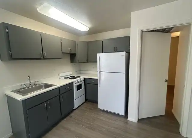 Property at The Grove Apartments - 438 E Prince Rd, Tucson, AZ, 85705, 0 beds, 1 bath, [object Object]