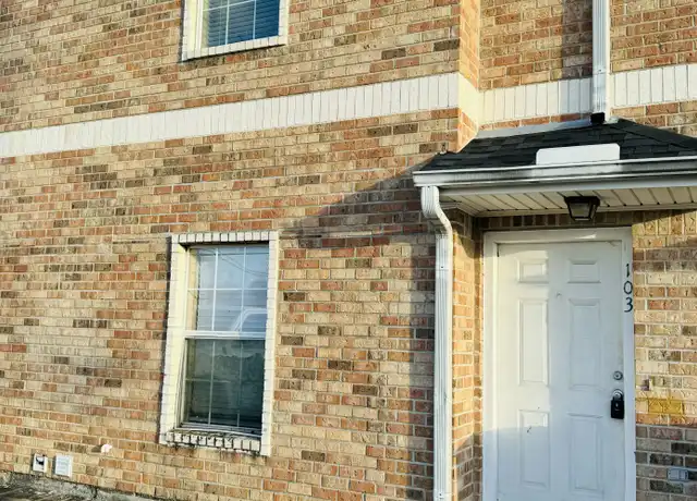 Property at 103 Chicago Ave, Nederland, TX, 77627, 2 beds, 1.5 baths, [object Object]