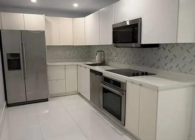 Property at 8277 SW 128th St #114, Pinecrest, FL, 33156, 3 beds, 2 baths, [object Object]