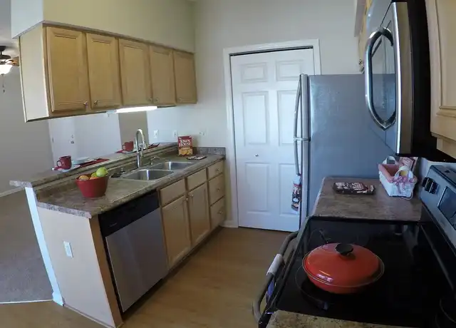 Property at 500 Portledge Commons Dr, Lafayette, IN, 47904, 1-2 bed, 1-2 bath, [object Object]