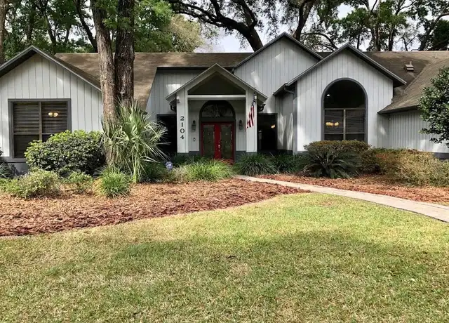 Property at 2104 SW 75th Ter, Gainesville, FL, 32607, 4 beds, 2 baths, [object Object]