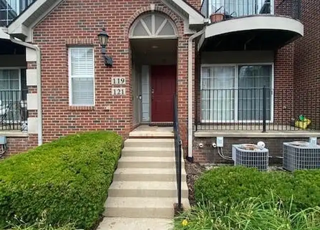 Property at 119 W Oakbrook Dr, Ann Arbor, MI, 48103, 2 beds, 2 baths, [object Object]