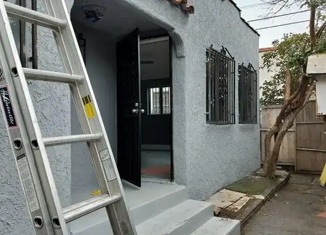 Property at 1137 S Kern Ave, East Los Angeles, CA, 90022, 3 beds, 1 bath, [object Object]