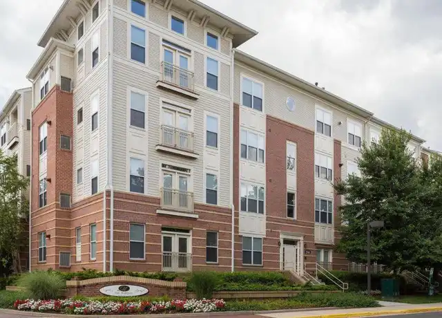 Property at 9490 Virginia Center Blvd #227, Vienna, VA, 22181, 1 bed, 1 bath, [object Object]