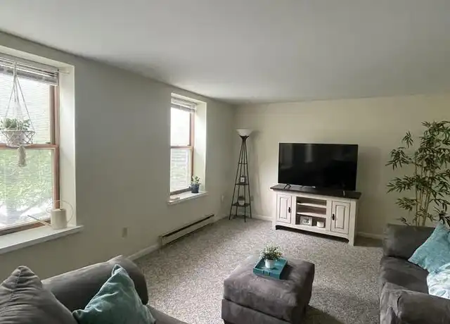 Property at 331 E Main St Unit 3, Palmyra, NY, 14522, 1 bed, 1 bath, [object Object]