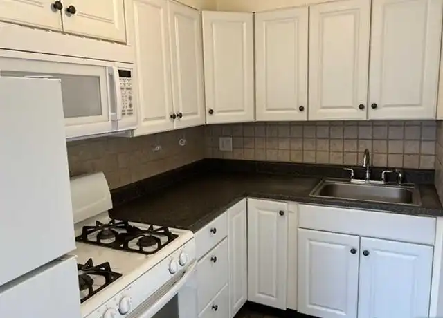 Property at 455 Fairview Ave #8, Fairview, NJ, 07022, 1 bed, 1 bath, [object Object]