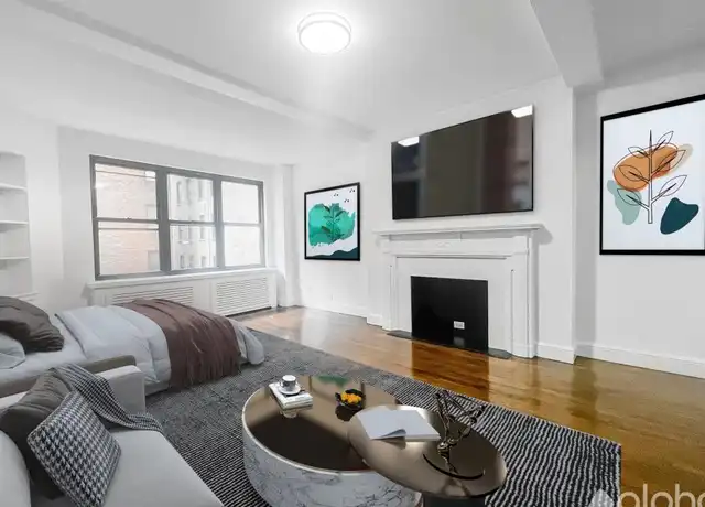 Property at 20 5th Ave Unit 3G, New York, NY, 10011, 0 beds, 1 bath, [object Object]