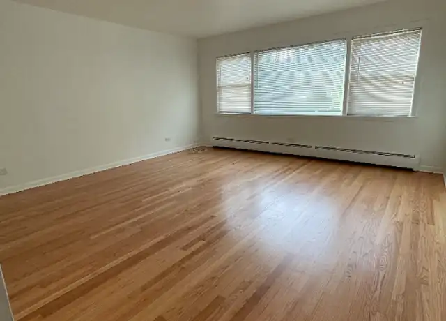 Property at 6241 W Montrose Ave Unit 1, Chicago, IL, 60634, 2 beds, 1 bath, [object Object]
