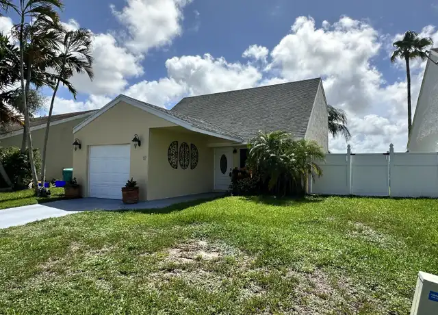 Property at 17 Tara Lakes Dr E, Boynton Beach, FL, 33436, 4 beds, 2 baths, [object Object]