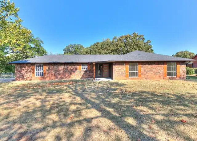 Property at 103 Clador Dr, Chandler, OK, 74834, 3 beds, 2 baths, [object Object]