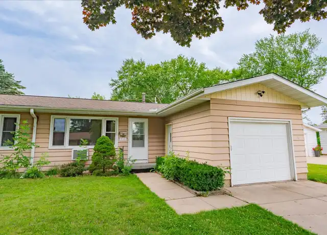 Property at 310 S Jefferson St, Verona, WI, 53593, 2 beds, 1 bath, [object Object]