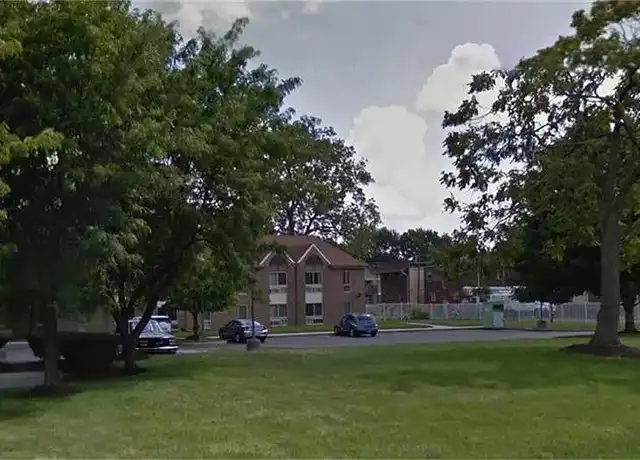 Property at 1801 Broadway St, Indianapolis, IN, 46202, 1 bed, 1 bath, [object Object]