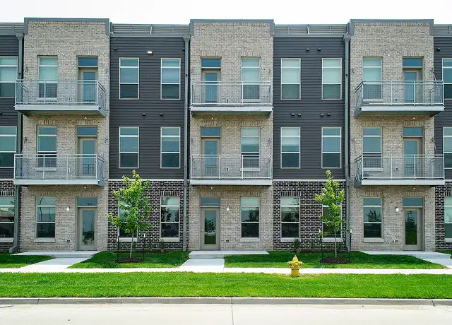 Property at Brick Towne at Waukee Central - 430 SE Laurel St, Waukee, IA, 50263, 1-2 bed, 1-2 bath, [object Object]