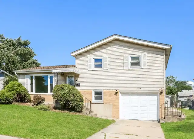 Property at 5824 Orange Ln, Oak Forest, IL, 60452, 3 beds, 2 baths, [object Object]