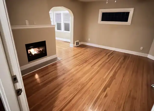 Property at 3010 Gunckel Blvd, Toledo, OH, 43606, 2 beds, 1 bath, [object Object]