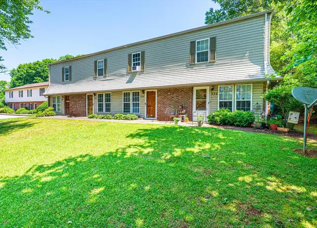 Property at 236 Park Ln, Newton, NC, 28658, 2 beds, 1.5 baths, [object Object]