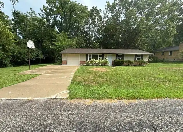 Property at 3945 Sloping Dr, Bellbrook, OH, 45305, 3 beds, 2 baths, [object Object]