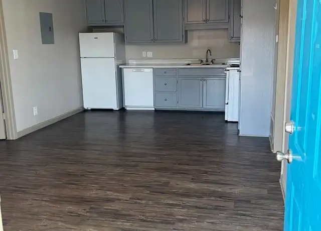 Property at 801 Culver St Unit E201, Commerce, TX, 75428, 2 beds, 2 baths, [object Object]