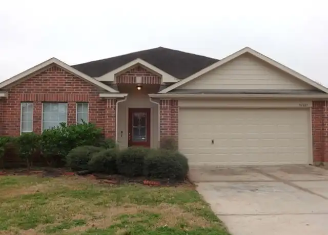 Property at 32007 Annice Ln, Pinehurst, TX, 77362, 3 beds, 2 baths, [object Object]