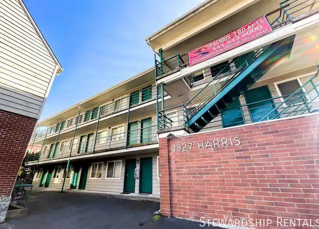 Property at 1827 Harris St Unit 112, Eugene, OR, 97403, 1 bed, 1 bath, [object Object]