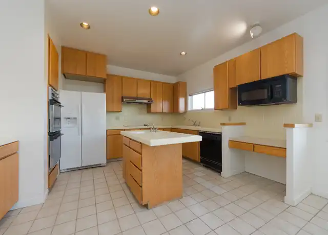 Property at 11672 Dawson Dr, Los Altos Hills, CA, 94024, 4 beds, 6 baths, [object Object]
