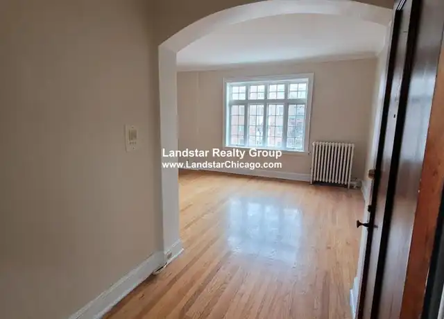 Property at 1456 Oak Ave, Evanston, IL, 60201, 2 beds, 1 bath, [object Object]