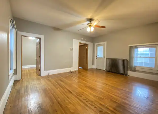 Property at 1021 5th Ave, Eau Claire, WI, 54703, 3 beds, 1 bath, [object Object]