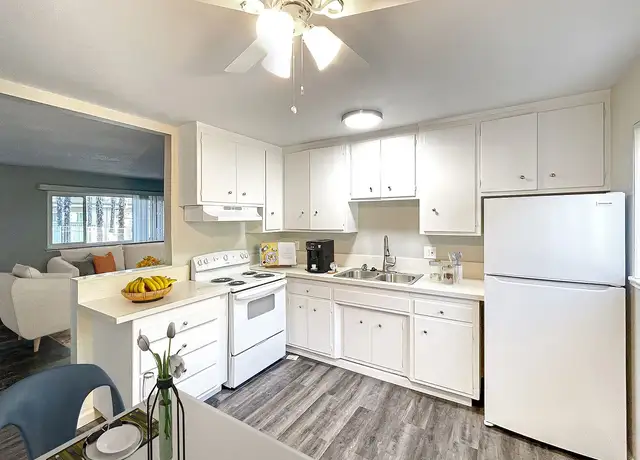 Photo of 2831 El Camino Ave, Sacramento, CA 95821