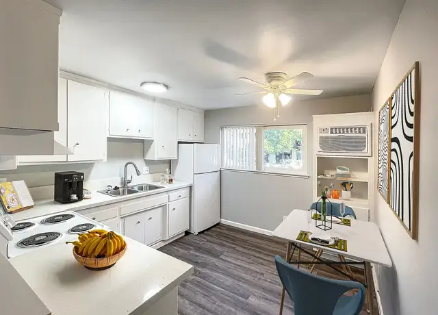 Photo of 2831 El Camino Ave, Sacramento, CA 95821
