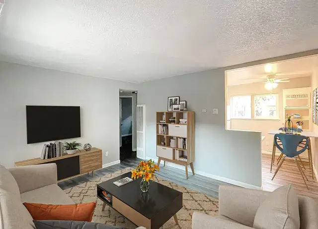 Photo of 2831 El Camino Ave, Sacramento, CA 95821