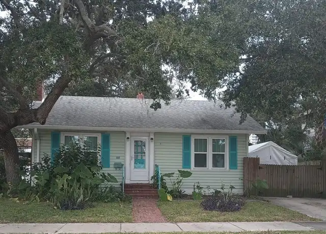 Property at 410 N Oleander Ave, Daytona Beach, FL, 32118, 2 beds, 1 bath, [object Object]