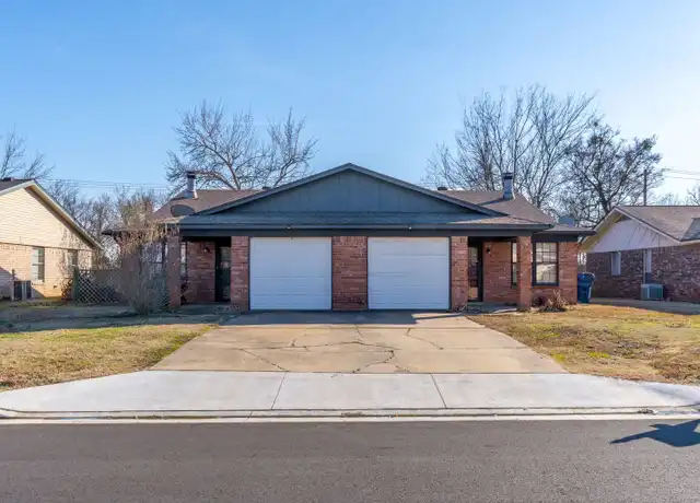 Property at 6824 Jackson St, Fort Smith, AR, 72903, 2 beds, 1 bath, [object Object]