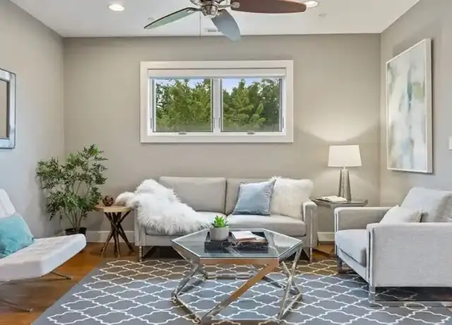 Property at 2144 W Schiller St Unit I, Chicago, IL, 60622, 2 beds, 2 baths, [object Object]