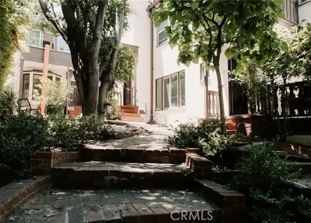Property at 315 S Commonwealth Ave, Los Angeles, CA, 90020, 2 beds, 1 bath, [object Object]