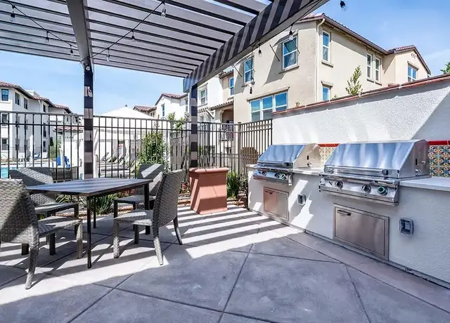 Photo of 1055 Westwind St, Livermore, CA 94550