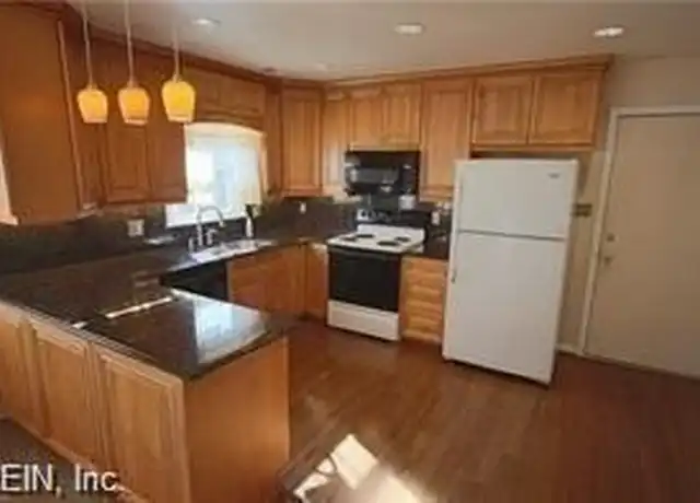 Property at 821 Gene Cres, Chesapeake, VA, 23320, 3 beds, 2 baths, [object Object]