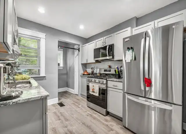Property at 1917 Forest View Dr, Cleveland Heights, OH, 44118, 5 beds, 1 bath, [object Object]