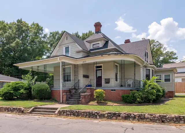 Property at 1417 Watts St Apt B, Durham, NC, 27701, 2 beds, 1 bath, [object Object]