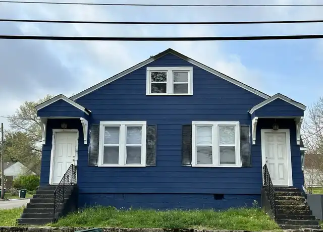 Property at 349 E Washington St, Pulaski, TN, 38478, 2 beds, 1 bath, [object Object]