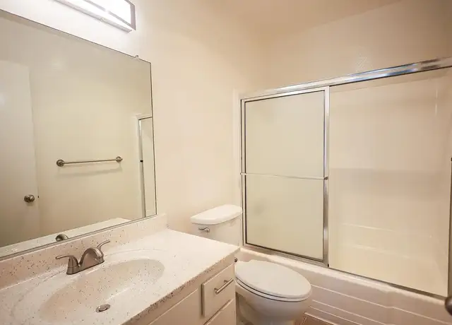 Photo of 701 W Imperial Hwy, La Habra, CA 90631