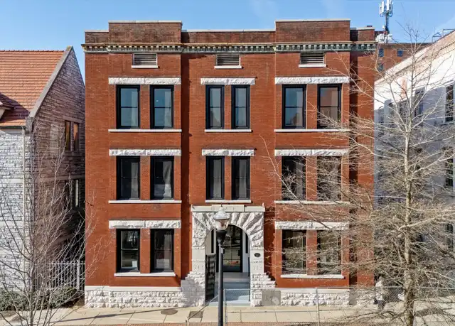 Property at 713 Market St #100, Knoxville, TN, 37902, 2 beds, 2 baths, [object Object]