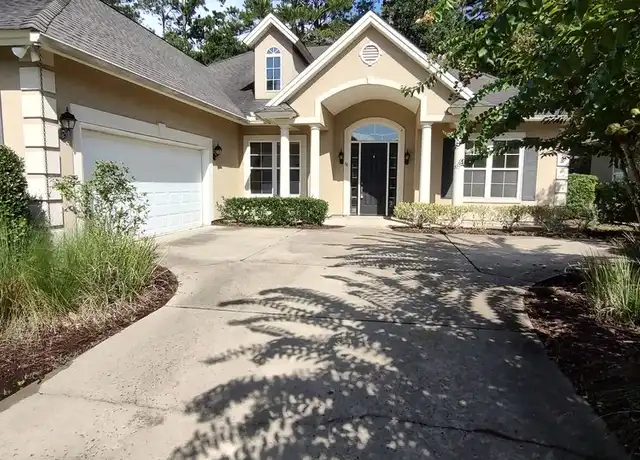 Property at 38 Glencairn Ave, Bluffton, SC, 29910, 3 beds, 2.5 baths, [object Object]