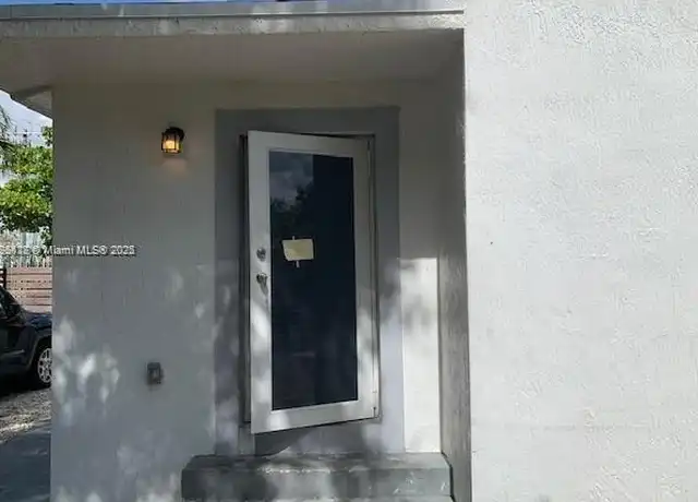 Property at 535 NW 93rd St Unit Front Unit, Miami, FL, 33150, 3 beds, 2 baths, [object Object]