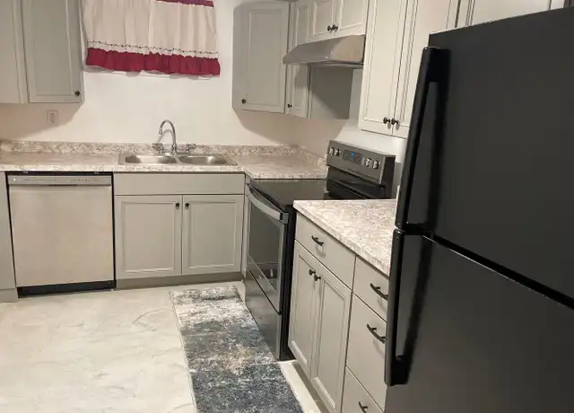 Property at 2416 1/2 11th Ave N Unit Basement Side Entrance, Billings, MT, 59101, 1 bed, 1 bath, [object Object]