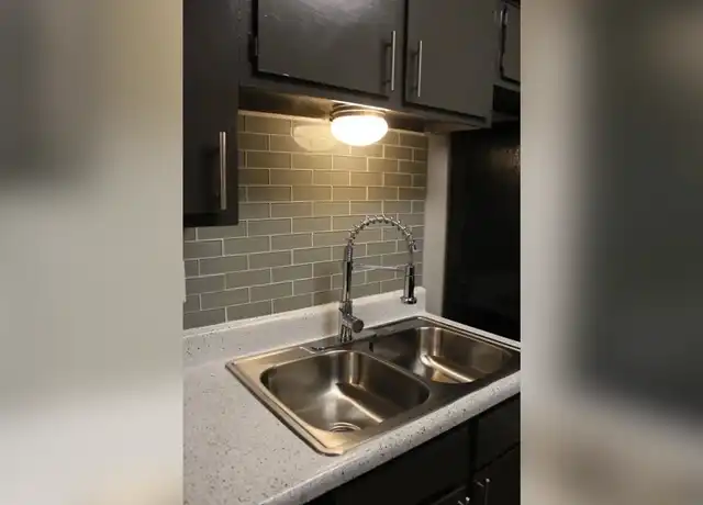 Property at Elevate at Huebner Grove - 11500 Huebner Rd, San Antonio, TX, 78230, 1-2 bed, 1-2 bath, [object Object]