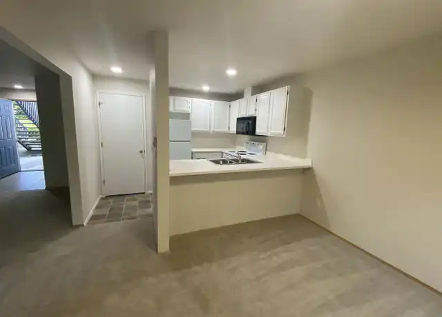 Property at 10925 NE 128th St Unit B-201, Kirkland, WA, 98034, 2 beds, 2 baths, [object Object]