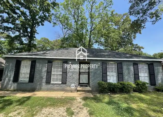 Property at 3236 Maple Hill Dr, Memphis, TN, 38118, 3 beds, 2 baths, [object Object]